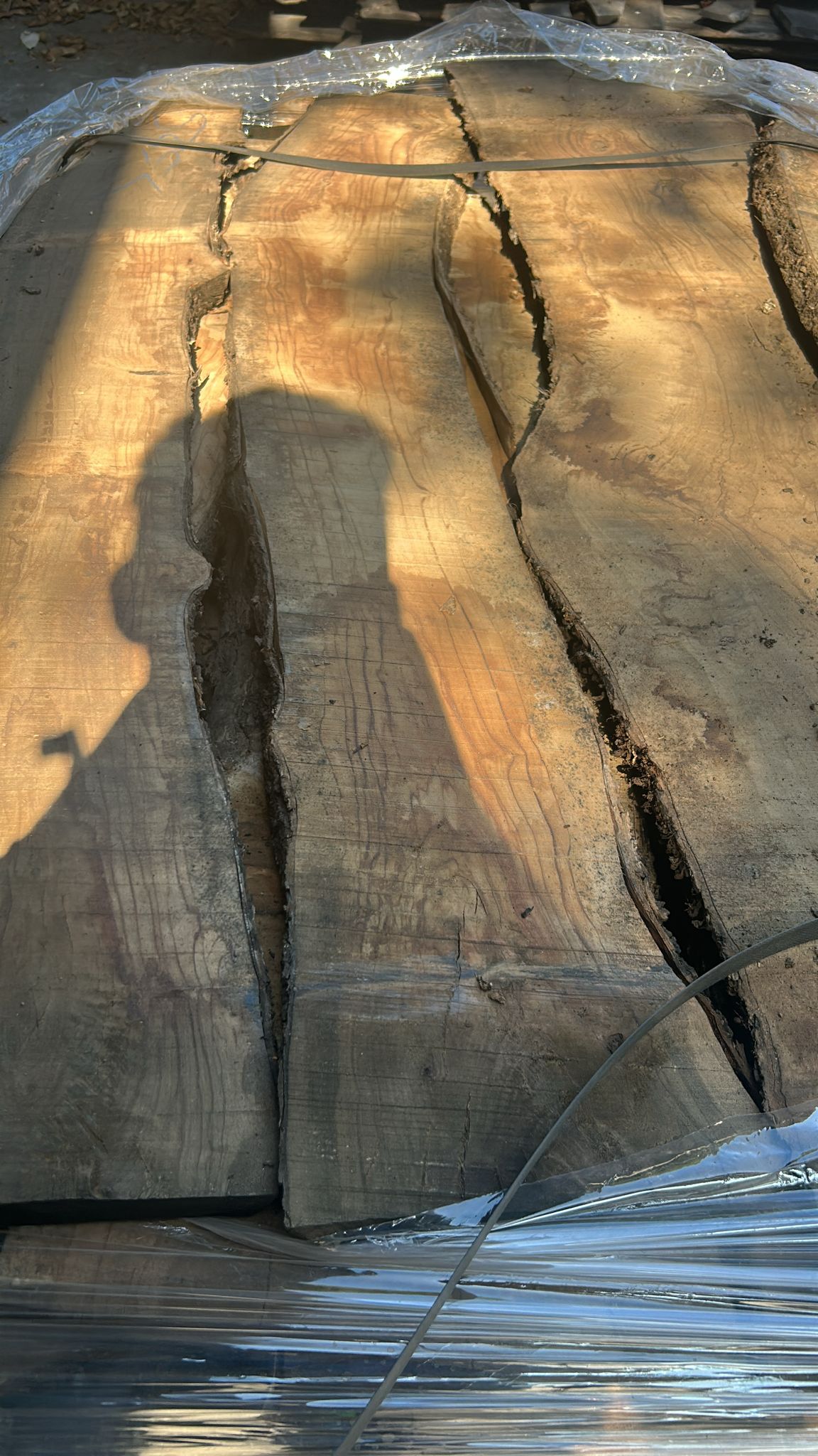 Full pallet of Italian Olive Wood